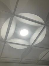 Load image into Gallery viewer, Europa decorative ceiling tile Zona border tile light fixture